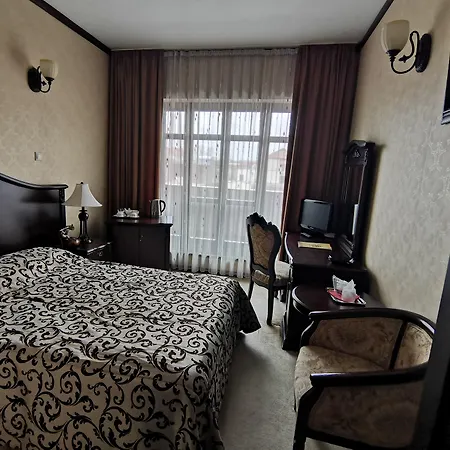 Hotel Carol-2
